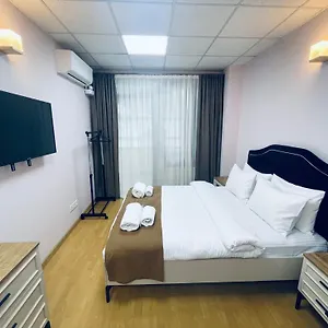 Отель Four Seasons, Тбилиси